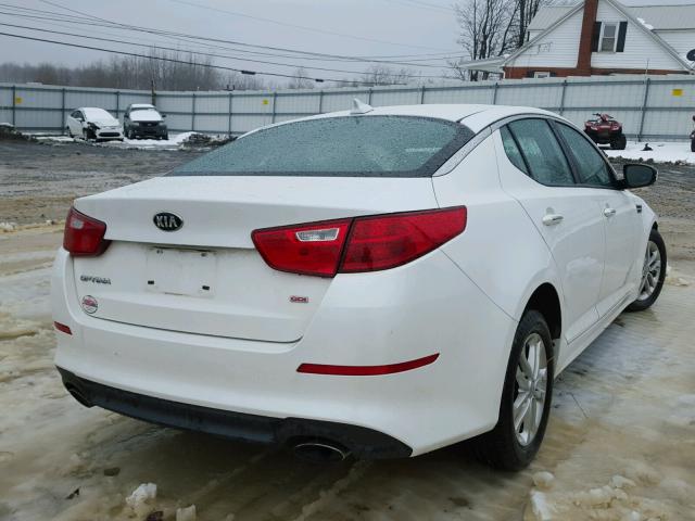 KNAGM4A73F5587471 - 2015 KIA OPTIMA LX WHITE photo 4