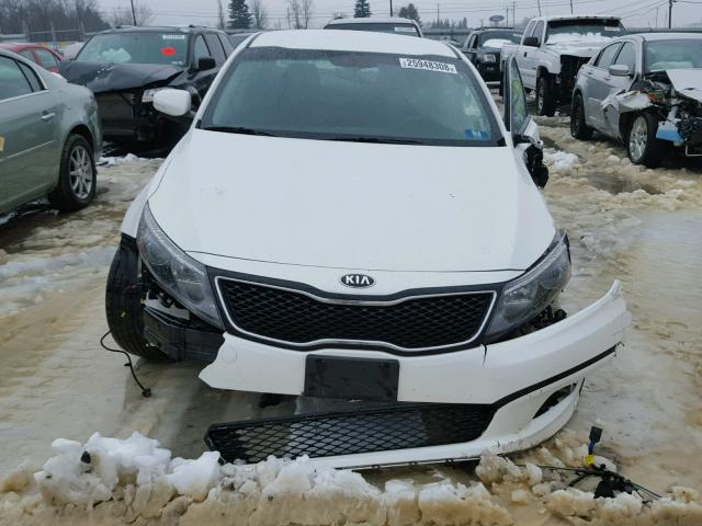 KNAGM4A73F5587471 - 2015 KIA OPTIMA LX WHITE photo 7