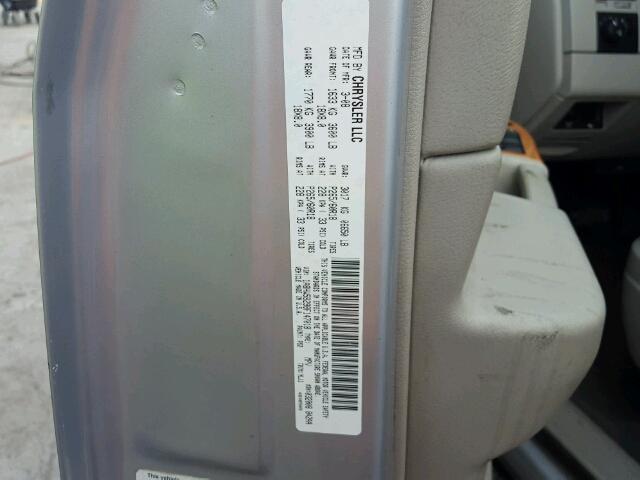 1A8HW58298F147018 - 2008 CHRYSLER ASPEN LIMI 银色 照片 10