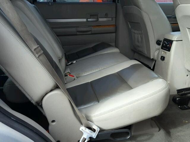 1A8HW58298F147018 - 2008 CHRYSLER ASPEN LIMI 银色 照片 6