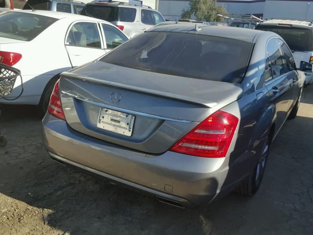 WDDNG7BBXBA388754 - 2011 MERCEDES-BENZ S 550 GRAY photo 4