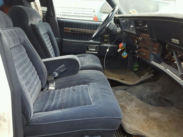 1G1BU51E7KA126835 - 1989 CHEVROLET CAPRICE CL 白色 照片 5