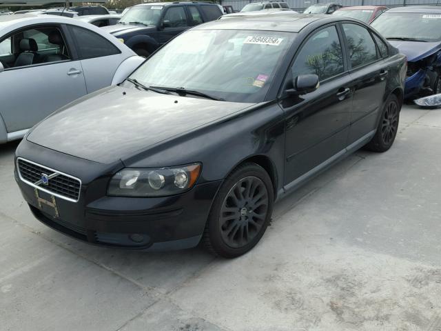 YV1MS682652058835 - 2005 VOLVO S40 T5 BLACK photo 2