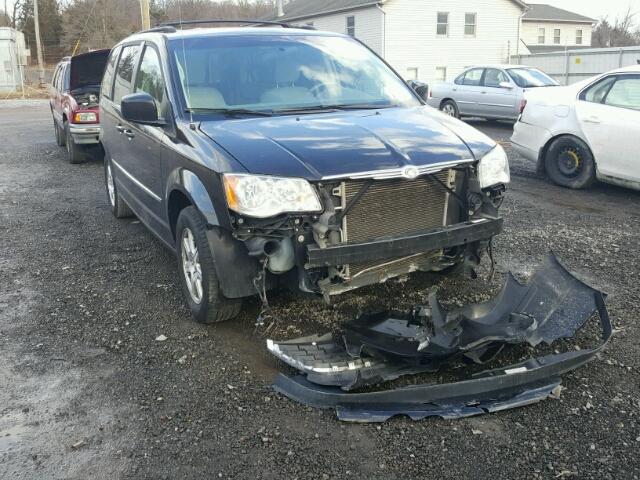 2A8HR54179R574468 - 2009 CHRYSLER TOWN & COU BLACK photo 1