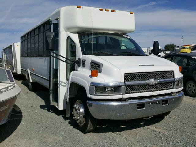 1GBE5V1235F517001 - 2005 CHEVROLET C5500 C5V0 WHITE photo 1