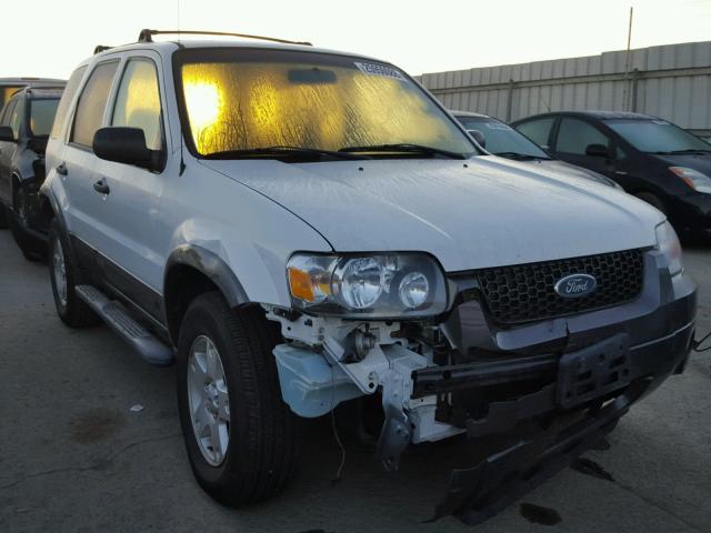 1FMCU03176KA18509 - 2006 FORD ESCAPE XLT WHITE photo 1