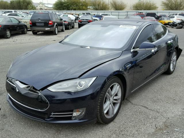 5YJSA1CN0DFP27990 - 2013 TESLA MODEL S BLUE photo 2