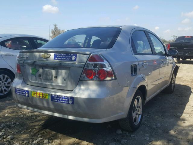 KL1TD5DE3AB119999 - 2010 CHEVROLET AVEO LS SILVER photo 4