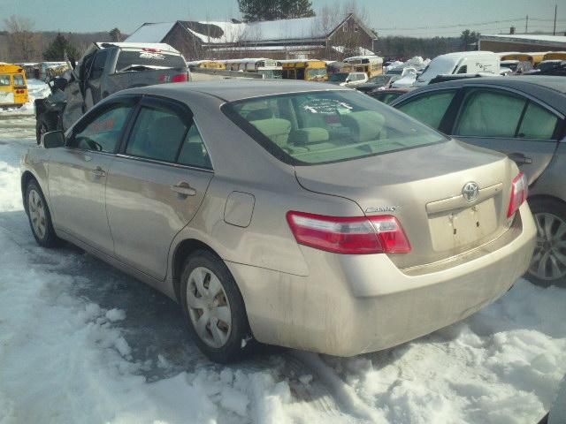 4T4BE46K39R056130 - 2009 TOYOTA CAMRY BASE GOLD photo 3