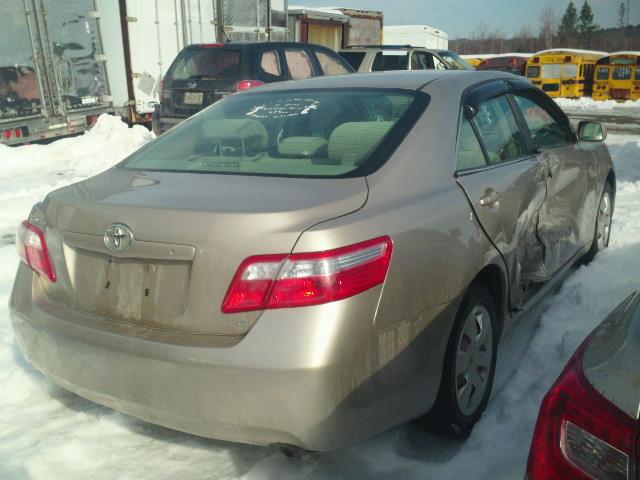 4T4BE46K39R056130 - 2009 TOYOTA CAMRY BASE GOLD photo 4