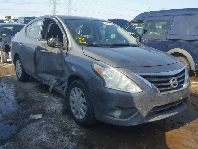 3N1CN7AP7GL821387 - 2016 NISSAN VERSA S GRAY photo 1