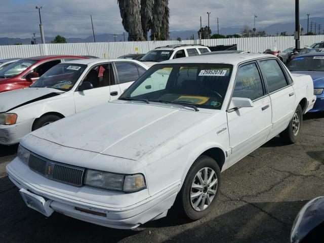 2G3AJ51W0K2350487 - 1989 OLDSMOBILE CUTLASS CI WHITE photo 2