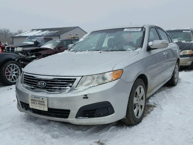 KNAGE228495290867 - 2009 KIA OPTIMA LX SILVER photo 2