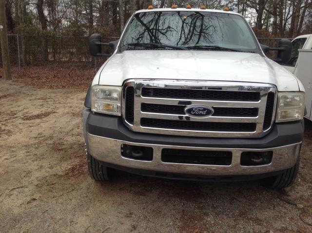 1FDAF56P46ED20031 - 2006 FORD F550 SUPER WHITE photo 8