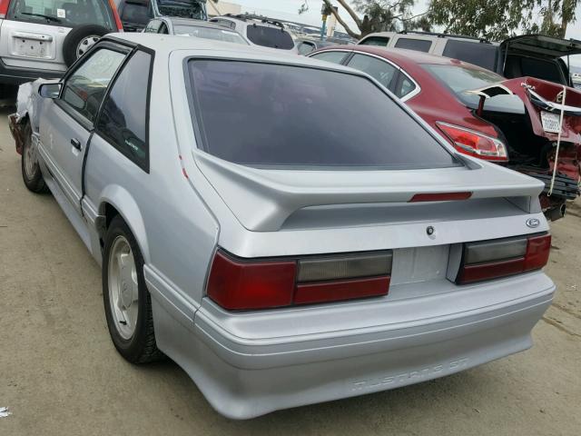 1FABP42E6JF155399 - 1988 FORD MUSTANG GT SILVER photo 3