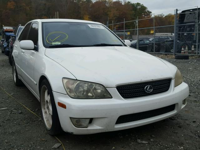 JTHBD192620057540 - 2002 LEXUS IS 300 WHITE photo 1