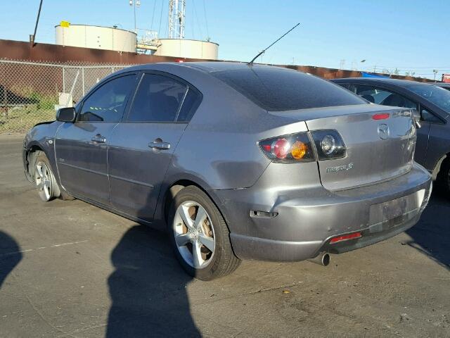 JM1BK324561498803 - 2006 MAZDA 3 S GRAY photo 3