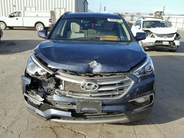 5NMZU3LB5HH021545 - 2017 HYUNDAI SANTA FE S BLUE photo 9