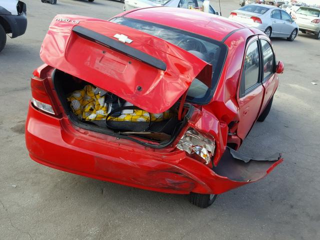 KL1TD52625B476026 - 2005 CHEVROLET AVEO BASE Czerwony zdjęcie 4