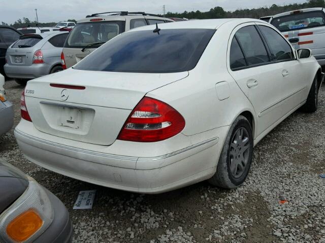 WDBUF56J86A797077 - 2006 MERCEDES-BENZ E 350 WHITE photo 4