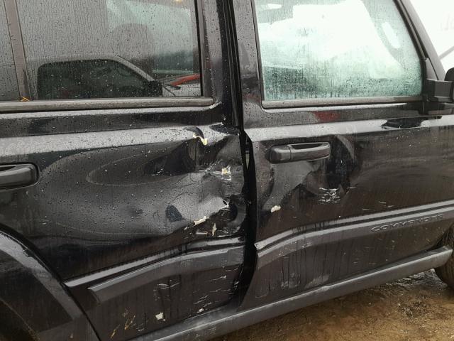 1J8HH48K56C281978 - 2006 JEEP COMMANDER შავი ფოტო 9