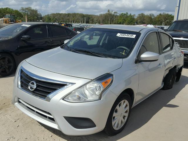 3N1CN7AP8FL840738 - 2015 NISSAN VERSA S SILVER photo 2