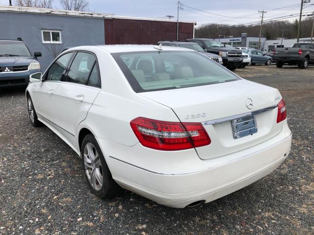 WDDHF8HB9AA252353 - 2010 MERCEDES-BENZ E 350 4MAT WHITE photo 3