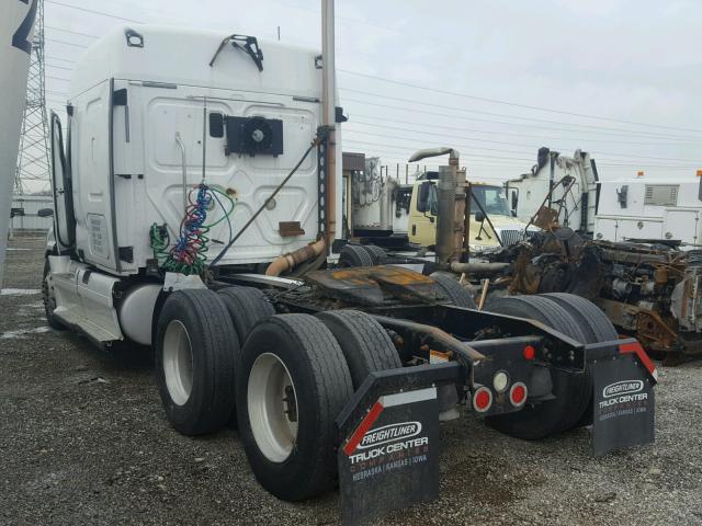 1FUJGLDR7ASAV2558 - 2010 FREIGHTLINER CASCADIA 1 WHITE photo 3