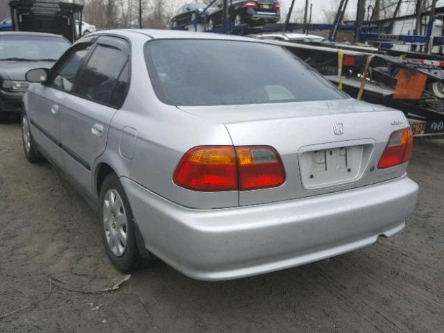 2HGEJ6613XH924817 - 1999 HONDA CIVIC BASE SILVER photo 3