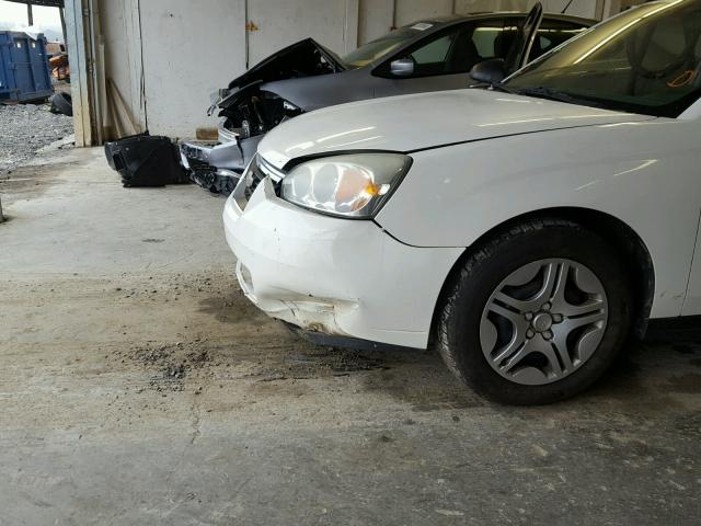 1G1ZS68N47F260471 - 2007 CHEVROLET MALIBU MAX 白色 照片 9