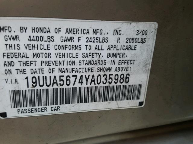 19UUA5674YA035986 - 2000 ACURA 3.2TL GOLD photo 10