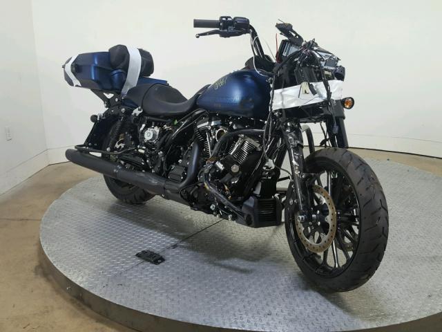 1HD1KYC16JB630661 - 2018 HARLEY-DAVIDSON FLHXS 115T BLUE photo 2