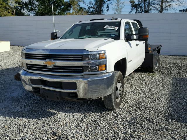 1GB4KYC8XFF578807 - 2015 CHEVROLET SILVERADO WHITE photo 2