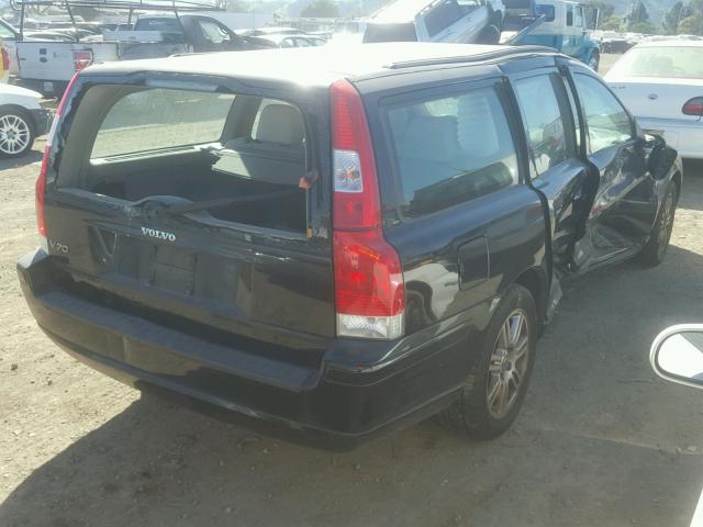 YV1SW612872652738 - 2007 VOLVO V70 BLACK photo 4