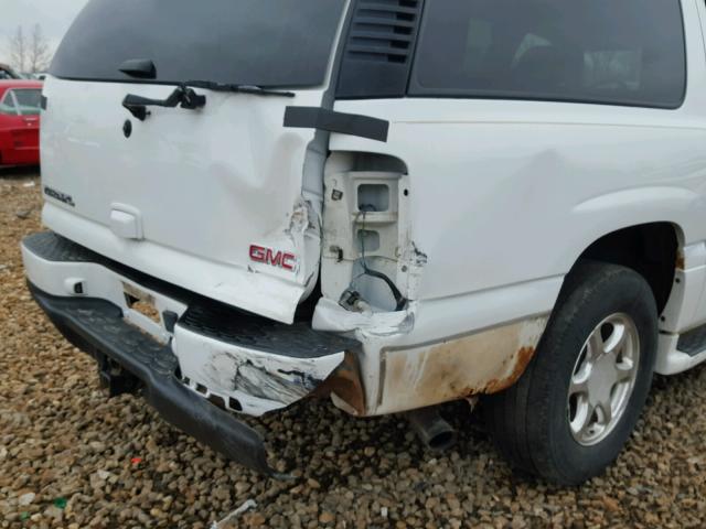 1GKFK66U25J255580 - 2005 GMC YUKON XL D WHITE photo 9