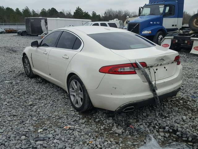 SAJWA05B99HR10621 - 2009 JAGUAR XF LUXURY WHITE photo 3