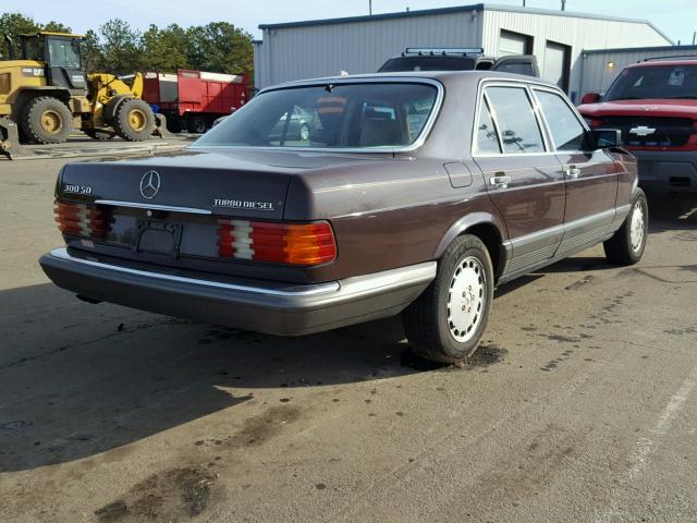 WDBCB20A2BB006500 - 1981 MERCEDES-BENZ 300 SD BROWN photo 4