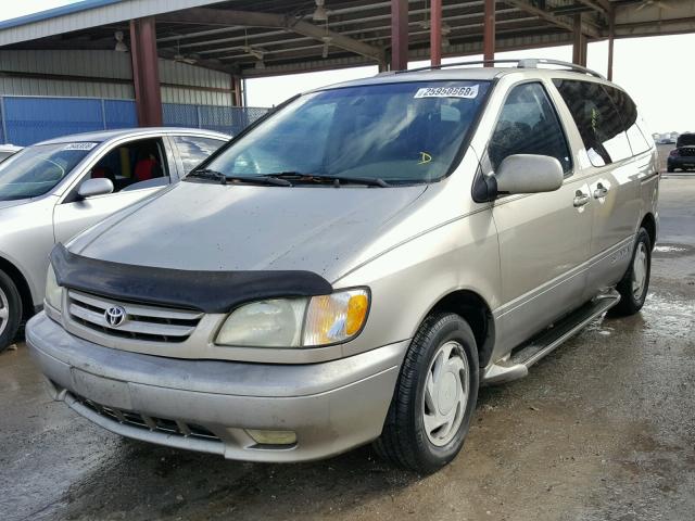 4T3ZF13C11U338523 - 2001 TOYOTA SIENNA LE GOLD photo 2