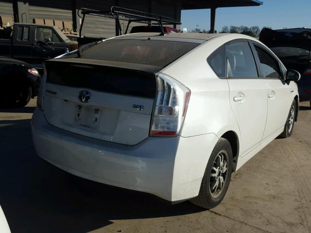 JTDKN3DU9A0213765 - 2010 TOYOTA PRIUS WHITE photo 4