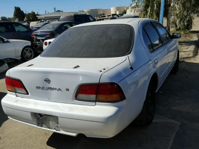 JN1CA21D4WT514841 - 1998 NISSAN MAXIMA GLE WHITE photo 4