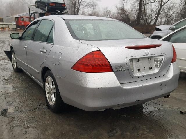 1HGCM56317A219538 - 2007 HONDA ACCORD SE SILVER photo 3