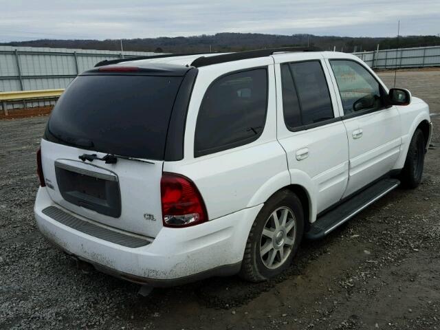 5GADT13S652117896 - 2005 BUICK RAINIER CX WHITE photo 4