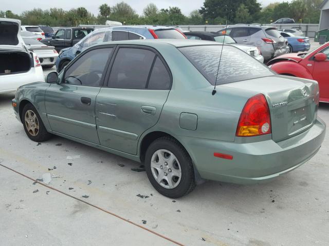 KMHCG45C25U584853 - 2005 HYUNDAI ACCENT GL GREEN photo 3