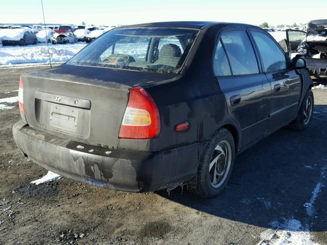 KMHCG45C21U173690 - 2001 HYUNDAI ACCENT GL BLACK photo 4