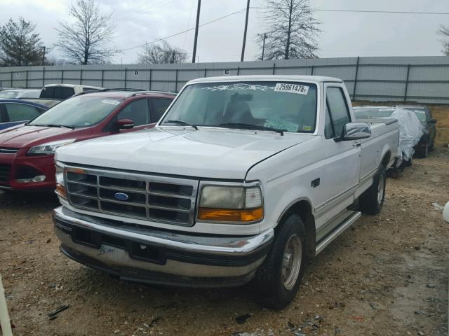 1FTEF15N0TLB83496 - 1996 FORD F150 WHITE photo 2