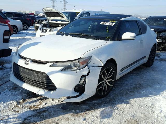 JTKJF5C70E3072677 - 2014 TOYOTA SCION TC WHITE photo 2