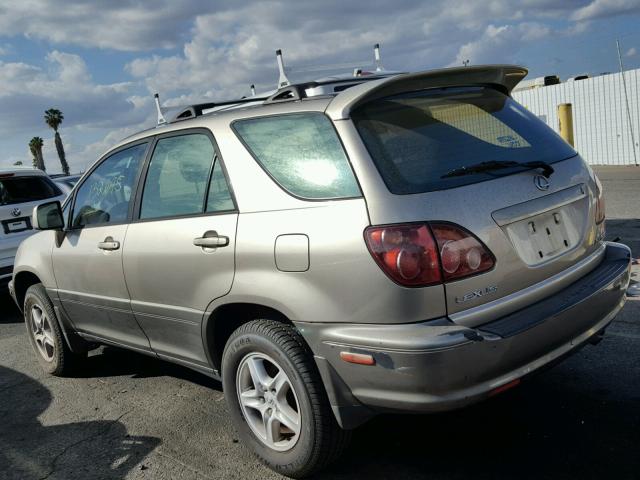 JT6GF10U0Y0069831 - 2000 LEXUS RX 300 GOLD photo 3