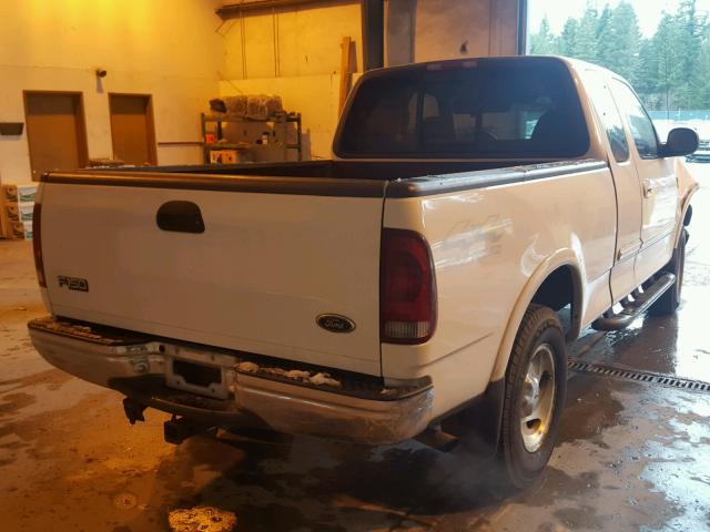 1FTRX18L3YNA48517 - 2000 FORD F150 WHITE photo 4