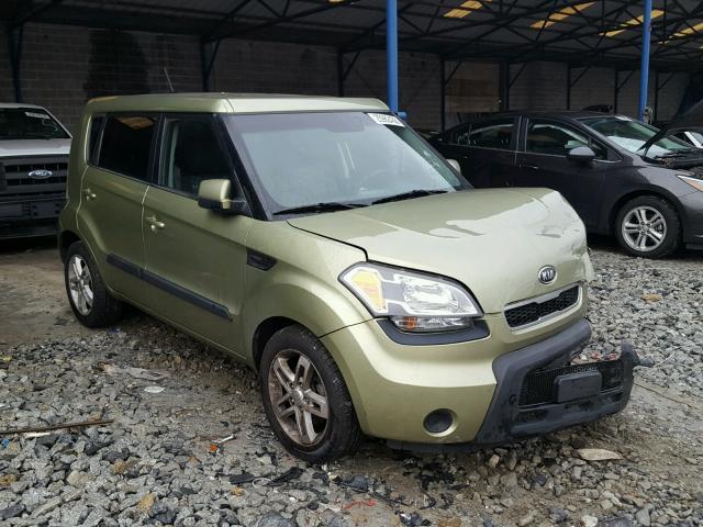 KNDJT2A25B7254241 - 2011 KIA SOUL GREEN photo 1