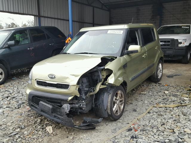 KNDJT2A25B7254241 - 2011 KIA SOUL GREEN photo 2